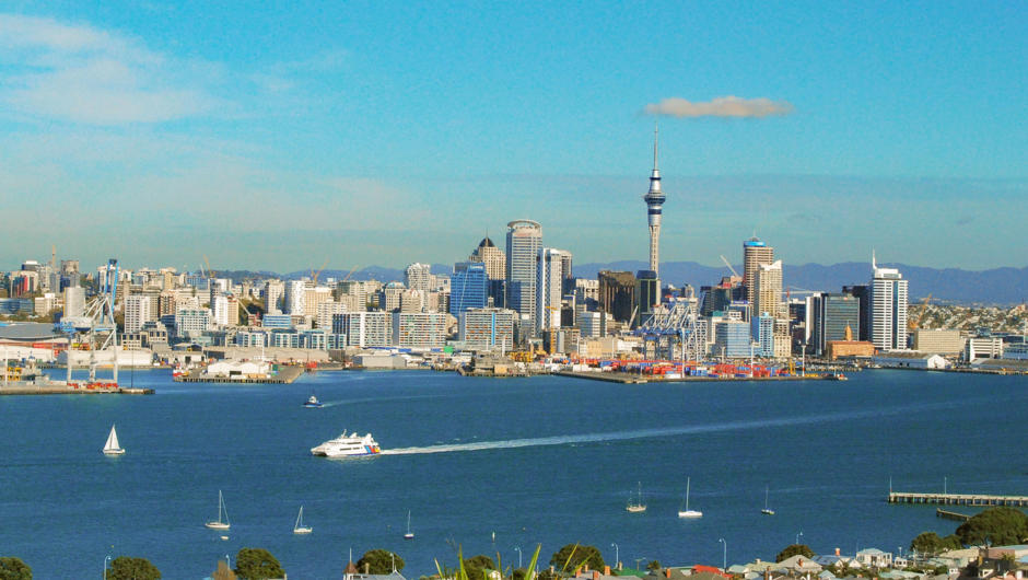 Views of Auckland&#039;s CBD