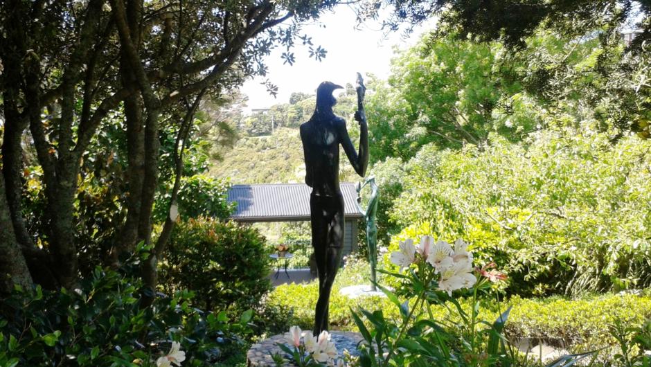 Our friends open their private gardens to view spectacular sculpture collections. An opportunity not to be missed &amp; to admire architecturally stunning homes with panoramic views. Visits to private properties are possible only with our small group &amp; with S
