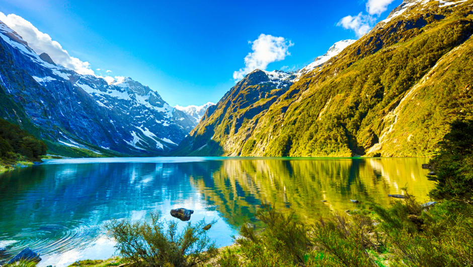 Lake Marian New Zealand