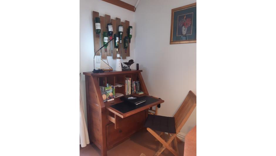Cottage desk / Working station