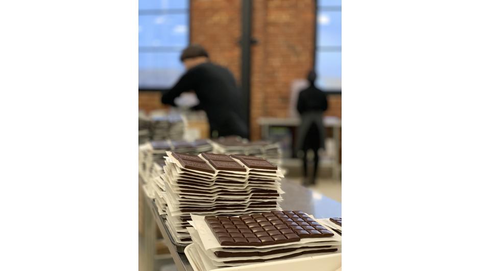 OCHO Chcolate Factory - take a tour and learn about transparent chocolate making - from bean to bar.