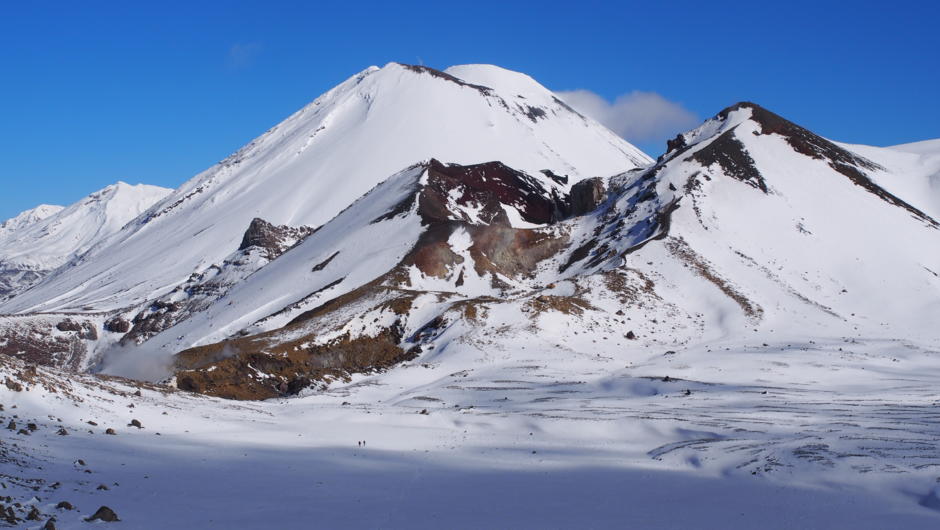 Explore the Tongariro Crossing in the winter. Tongariro Alpine Crossing guided walk with Adrift Tongariro.
