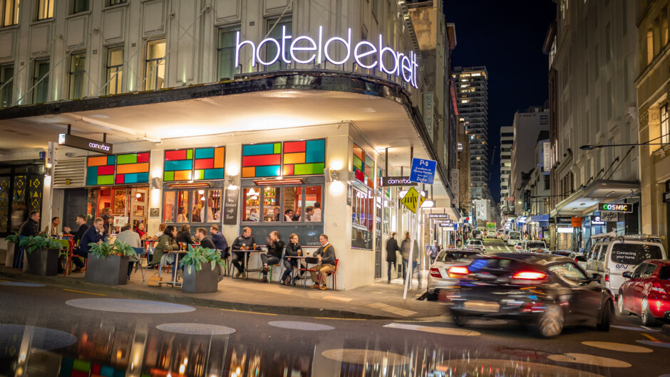 Hotel DeBrett - a vibrant boutique hotel experience in the heart of Auckland CBD.
