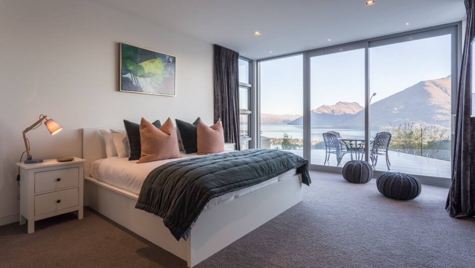 All 4 bedrooms have stunning views, 3 of which have balcony access