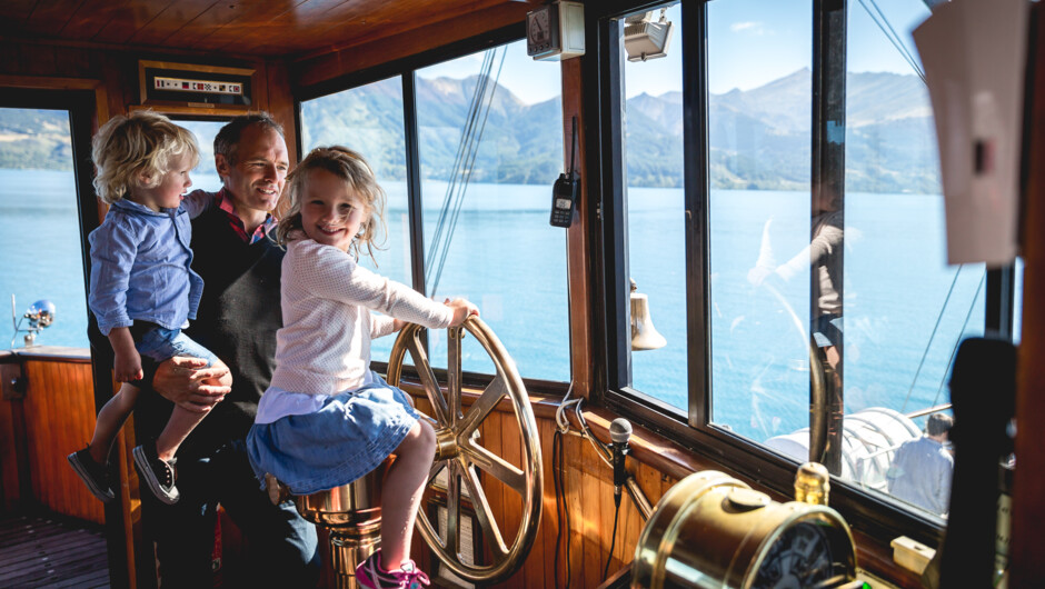 TSS Earnslaw Vintage Steamship Lake Cruises - Fun for the whole family.