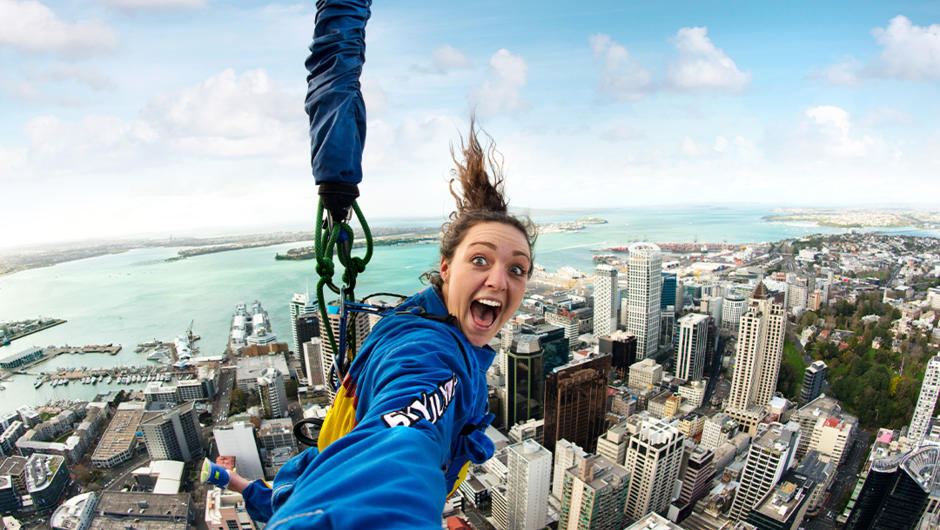 SkyJump Auckland, 192m of pure adrenalin.