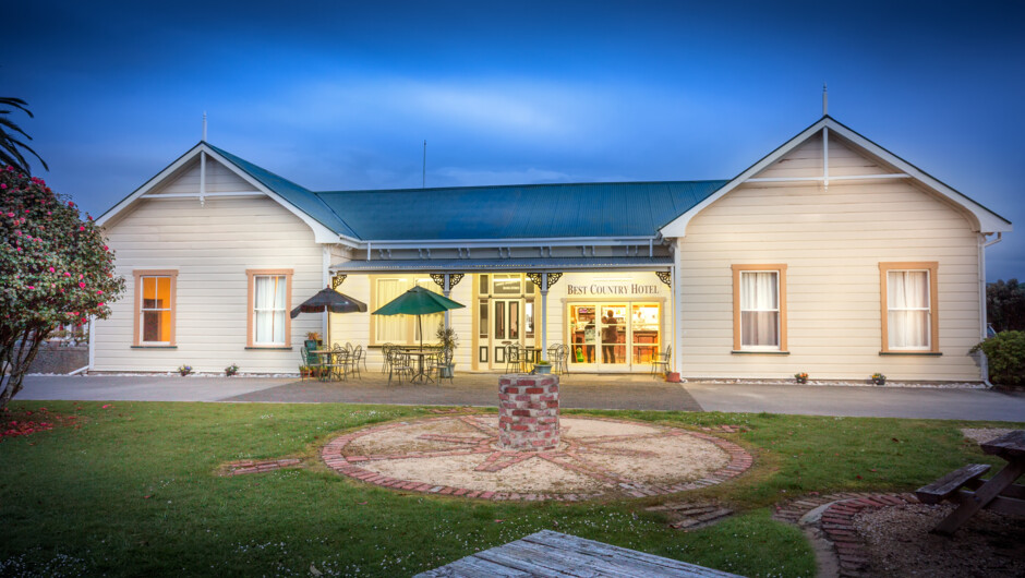 Karamea Village Hotel