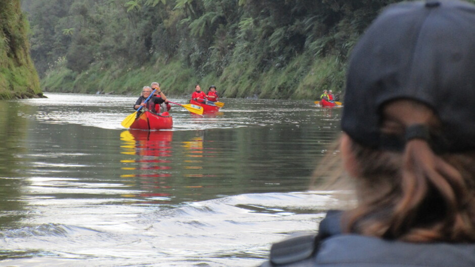 Keeping the group together, on the Whanganui River.