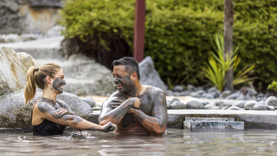 Hell’s Gate offers the only geothermal mud bath experience in New Zealand and has been a treasured place of healing and revitalising for Māori for more than 500 years.