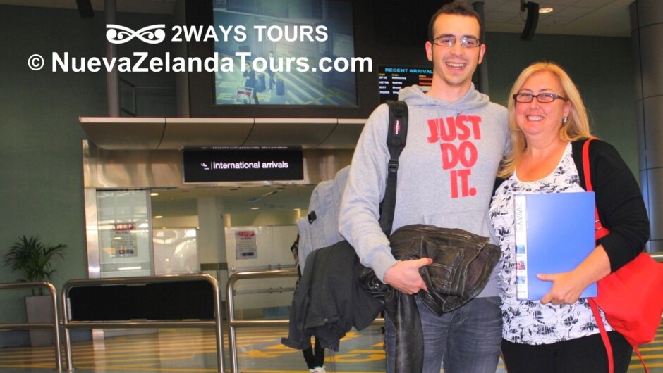 student is greeted by Amelia and Ellen from 2WAYS Tours at New Zealand airport