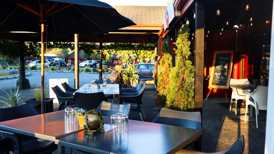 Our on-site restaurant & bar has outdoor dining - perfect for summer