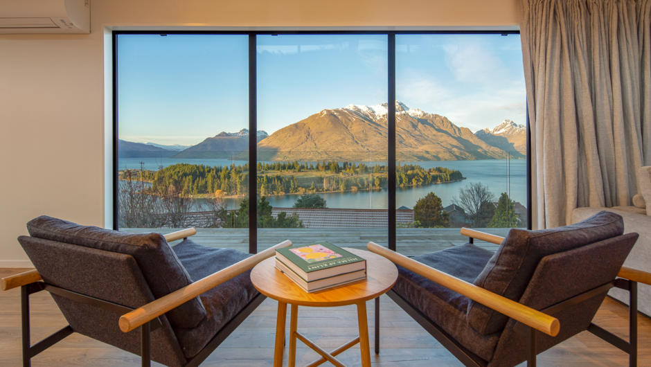 Seating area views of Lake Wakatipu and the mountainscapes