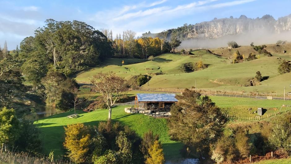 Surrounded by farmland and nestled down by the Mangaotaki Stream, Ripples is in a very private and tranquil location.
The Hobbit was filmed here in 2011 along with other movies and ads.