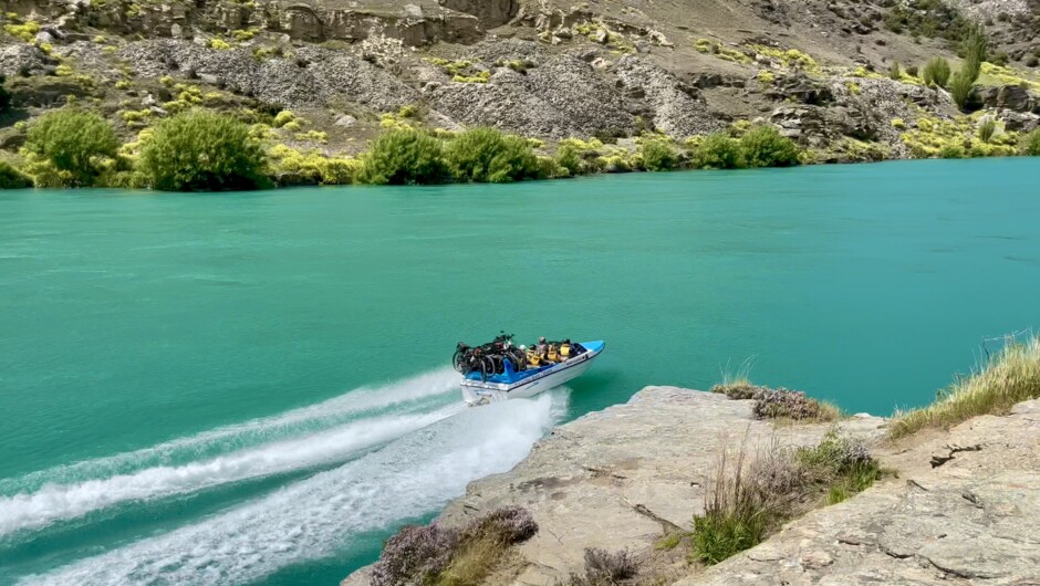 Roxburgh Gorge jet Boat Heritage Trail