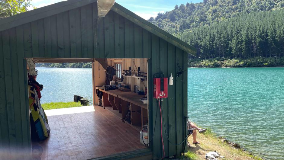 Secluded Sounds Hideaway - Boat Shed