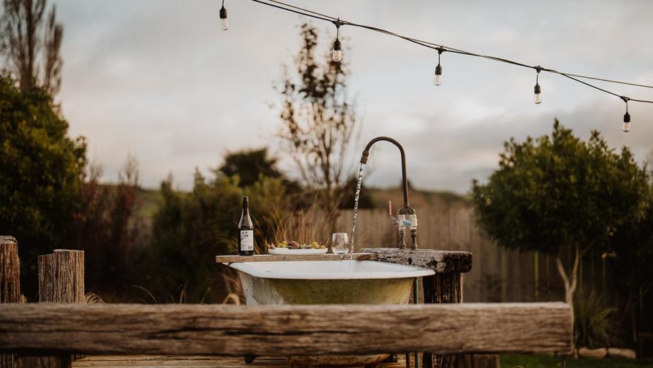 Relax with an outdoor bath at any time of the day.