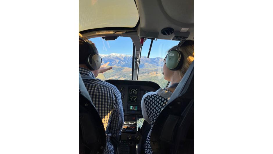On route to the Hurunui river, enjoy a scenic helicopter flight that takes in spectacular view of the Kaikoura ranges and peninsula.