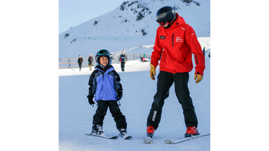 Know you are in safe hands with the amazing ski and snowboard instructors who are there to teach first-timers or upskill intermediate and advanced skiers.