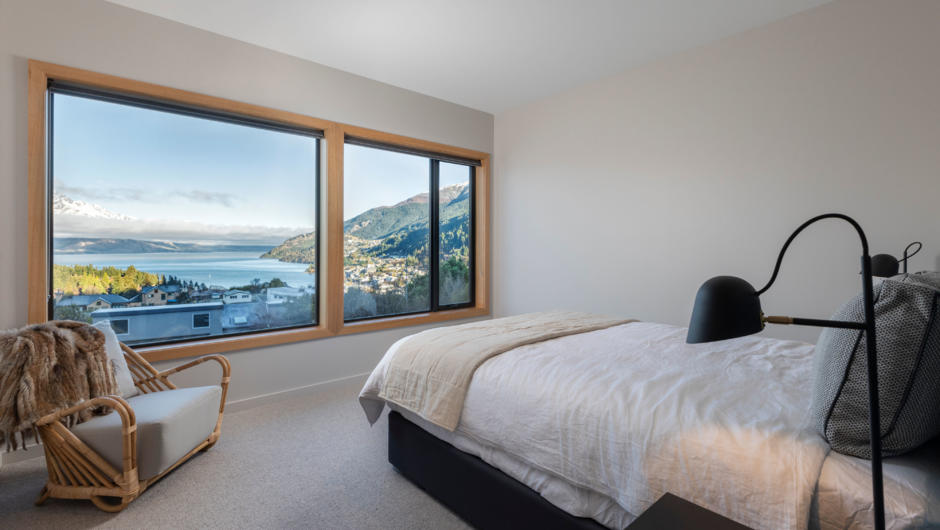 Matariki Residence sleeps 12 guests across six beautifully furnished bedrooms, each with a selection of amenities including hairdryers, irons and ironing boards, Bose speakers and more.