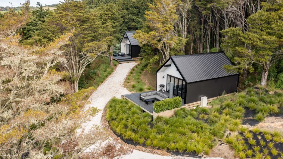 The Ridge Mangawhai is a remarkable 12 acres estate that offers visitors a lavish stay.