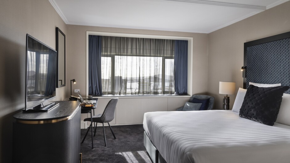 Executive room with Waitemata Harbour view