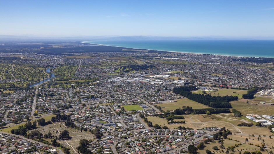 Views of Christchurch City with Garden City Helicopters