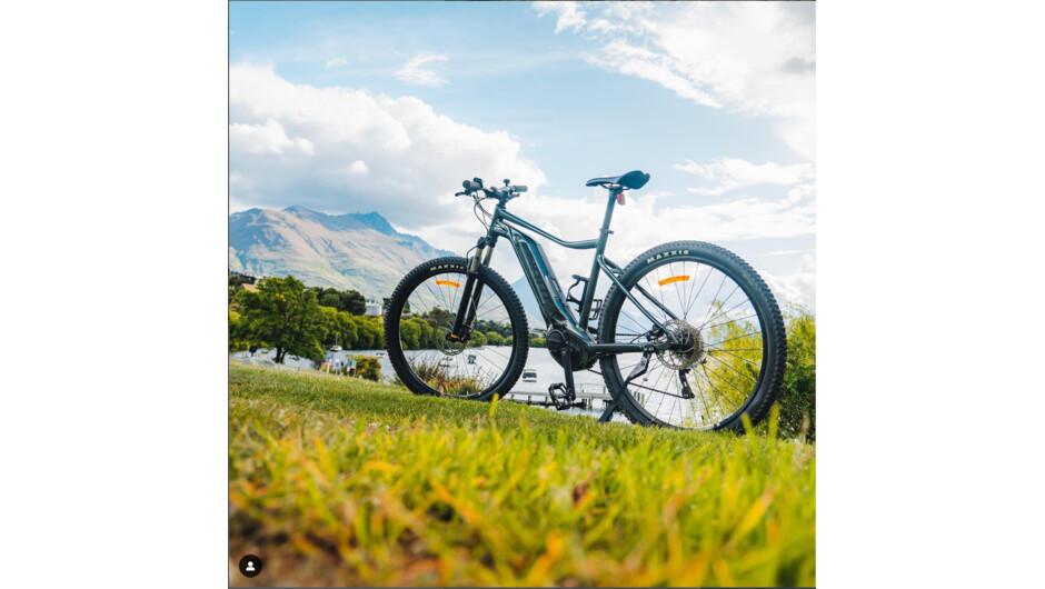 Our modern e-bikes are powerful and easy-to-ride.