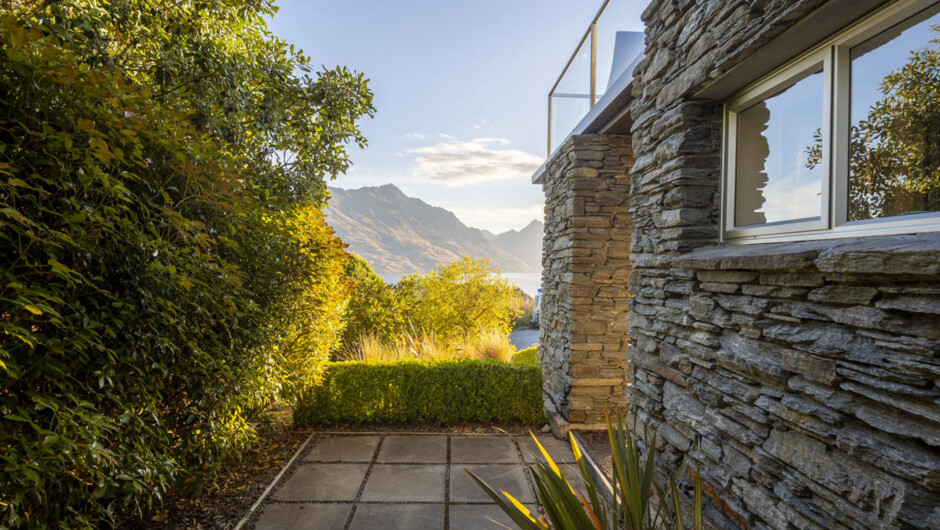 A peaceful, cosy and convenient home - wonderful for a Queenstown getaway, whatever the season.