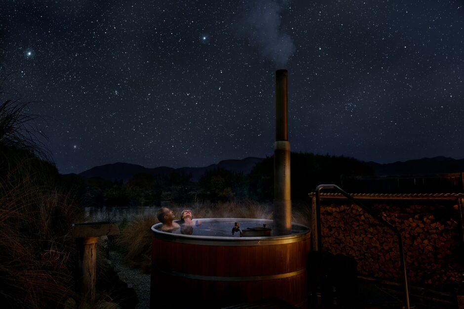 Stargazing in Ōmārama