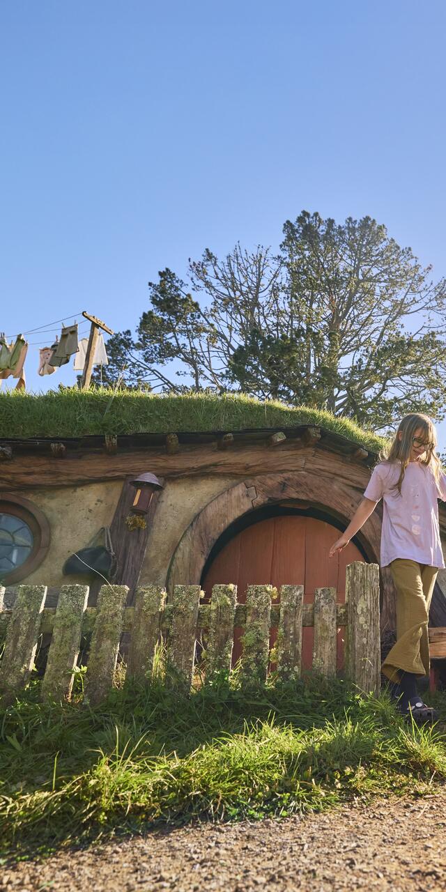 Feel "small" at Hobbiton 