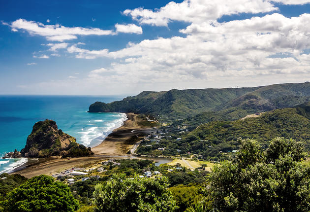 With around 15,000 kilometres of coastline and more than 25 marine reserves, ocean-scented scenery is entwined with New Zealand’s outdoorsy way of life.