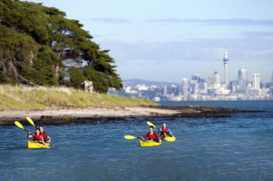 Kayak around the stunning harbour for a unique way to visit Auckland’s islands.