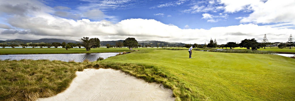 Making the most of its seaside location, Omaha Golf Club is considered a hidden gem amongst a growing number of serious golfers in New Zealand.