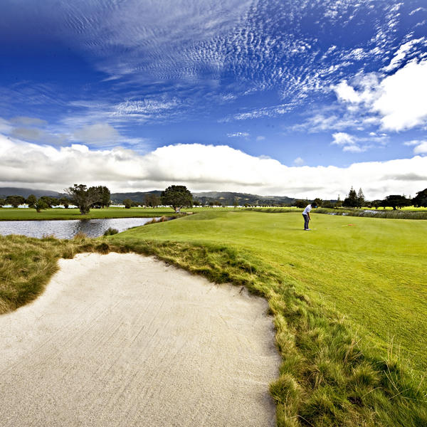 Making the most of its seaside location, Omaha Golf Club is considered a hidden gem amongst a growing number of serious golfers in New Zealand.