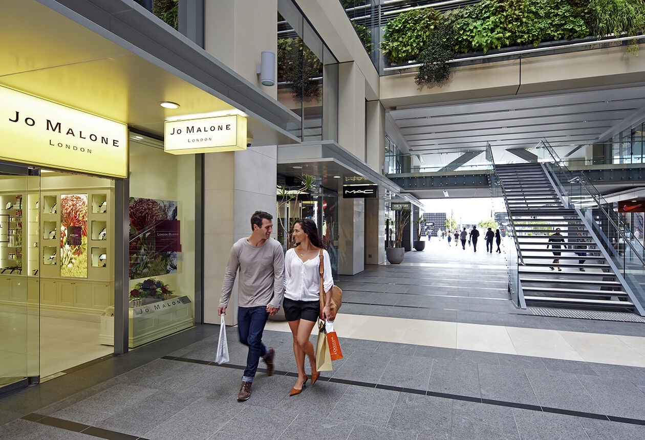 Soak up diverse shopping experiences and a delicious café culture in the ultimate day of shopping in the city – Auckland style.