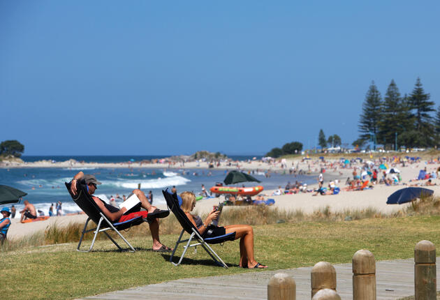 The sunny city of Tauranga will tempt you with marine adventures. Go sailing, fishing or dolphin watching and soak up the stunning coastal environment.