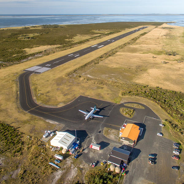 Inia William Tuuta Memorial Airport Chatham Island