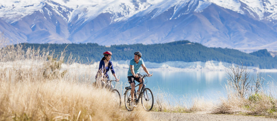Ride past magnificent snow-capped peaks on the Alps 2 Ocean Cycle Trail