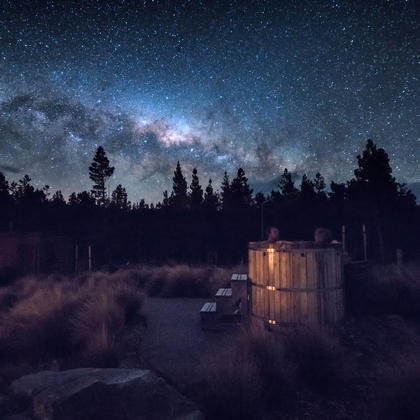 Mt Cook Lakeside Retreat stargazing