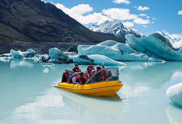 Taking a boat trip is a must do in New Zealand. Cruise near ancient fiords, through a glacier lake or to idyllic beaches.Find out more about the top 10 boat cruises in New Zealand. 