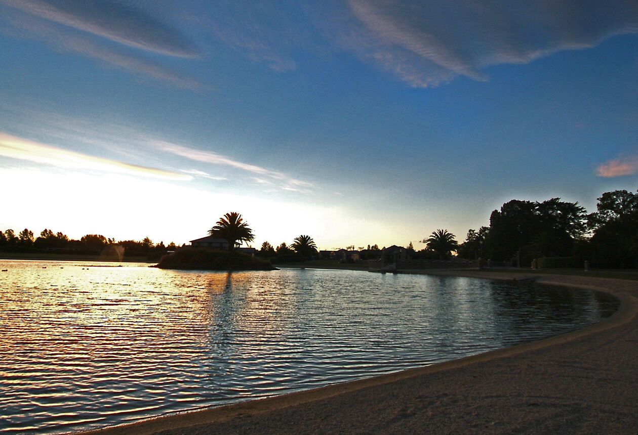 A small farming town in the heart of North Canterbury, Rangiora offers a perfect blend of rural charm and boutique shopping.