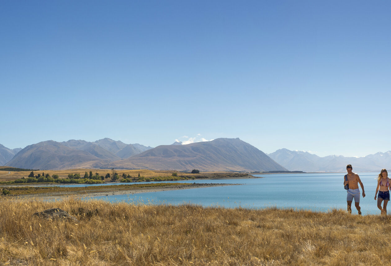 Funky Christchurch city and the vast Canterbury region have plenty to keep you busy, whether you're a shopaholic, wild adventurer or history buff.