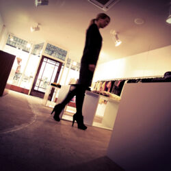 Dunedin&#039;s various boroughs each offer a different style of shopping. Discover antique treasures or designer wares set among Victorian architecture.