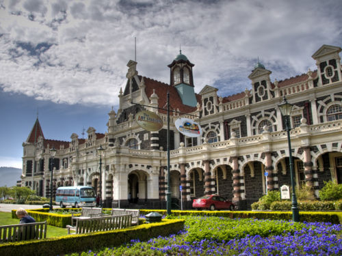 Der Bahnhof von Dunedin wurde 1906 eröffnet.