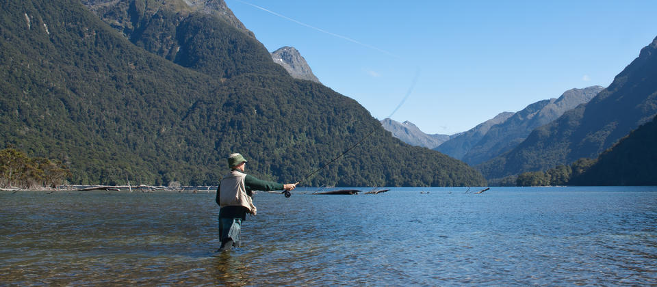Te Anau fly fishing