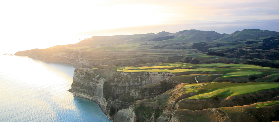 American Tim Doak designed the Cape Kidnappers course, ranked 38th in the world.