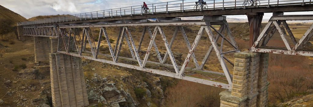 Middlemarch is the start, or the end, of the iconic Otago Central Rail Trail.