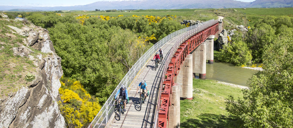 One of the highlight on riding Otago Central Rail Trail is the number of historic railway bridges cyclists will ride on.