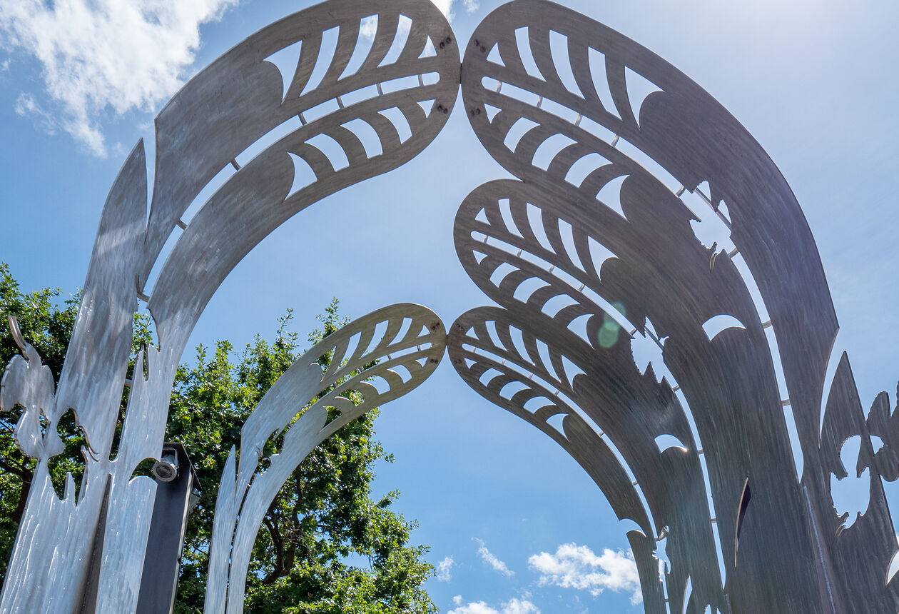 With plenty of rural charm, Manawatū is an ideal place to immerse yourself in Kiwi farming culture. Palmerston North is the bustling centre of this region.