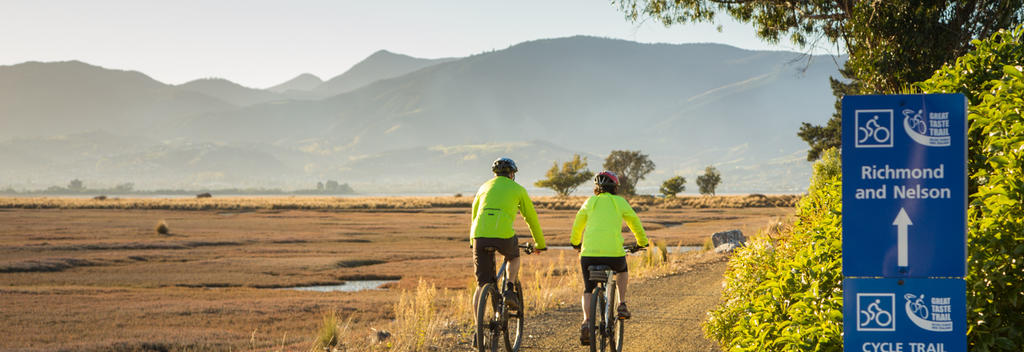 Cycling toward Richmond